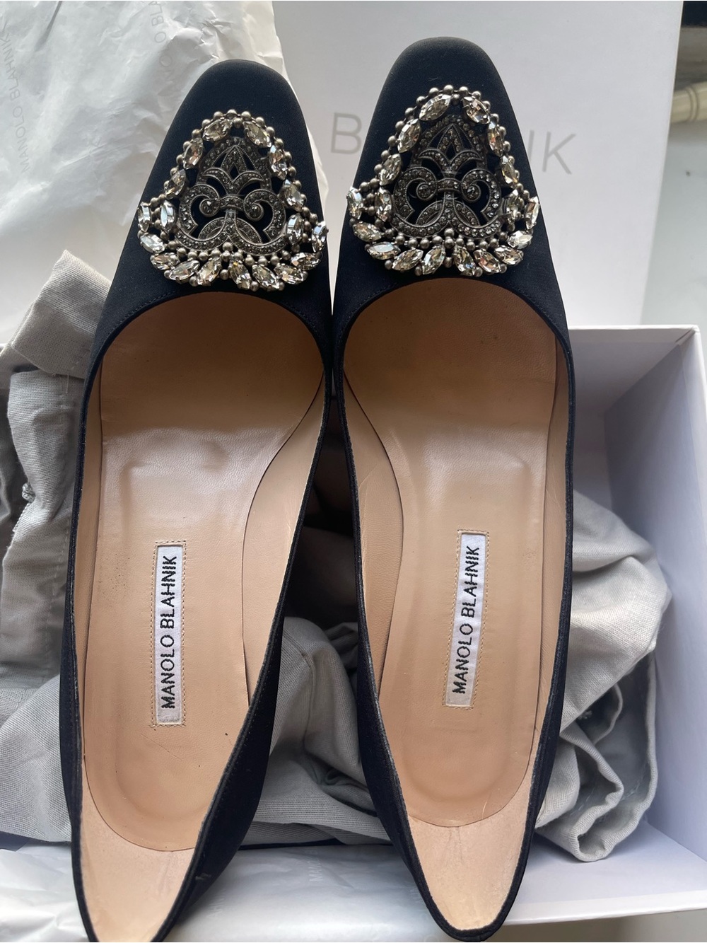 Manolo Blahnik Black Embellished Satin Pumps with Crystal Brooch - Picture 6 of 13
